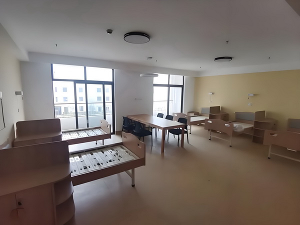 绯色